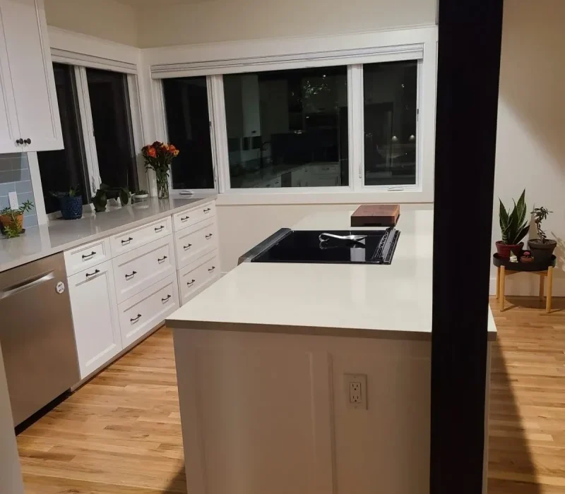 Kitchen Island with White Countertop scaled e1723114302565.jpg e1738857997985